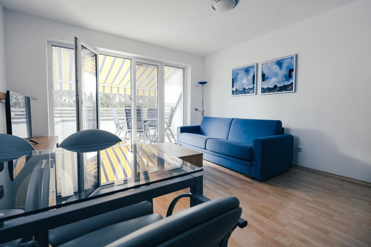 Anna Apartment